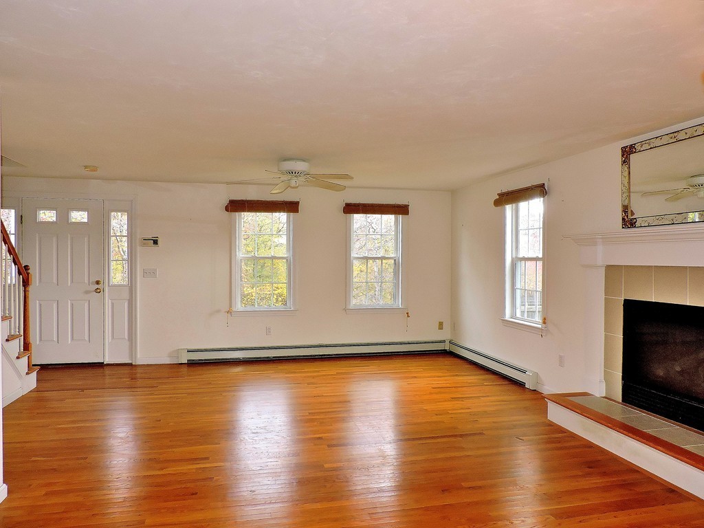 104 Westerly Road Plymouth, MA 02360 - Photo 8 of 26 Gallery Image 8