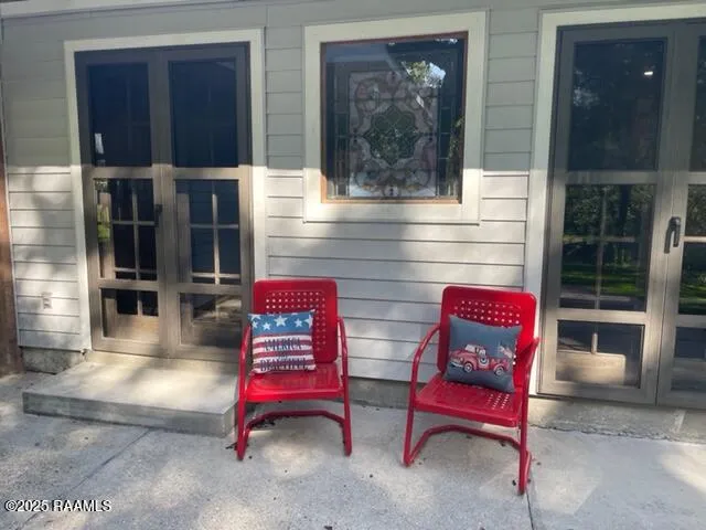 $2,500 | 411 Wiggins Road, Lafayette, LA 70503