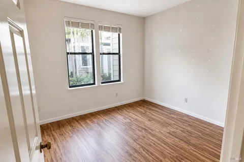 $520,000 | 615 Cherry Avenue, Sonoma, CA 95476