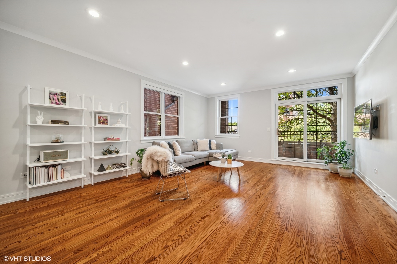 2245 West Irving Park Road, Unit 2 Chicago, IL 60618 - Photo 10 of 21