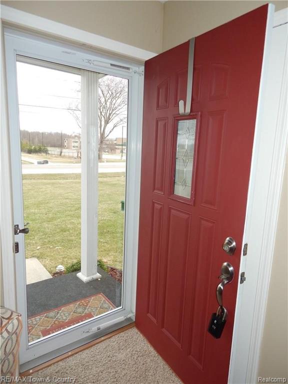 8111 Carpenter Road Flushing, MI 48433 - Photo 5 of 44