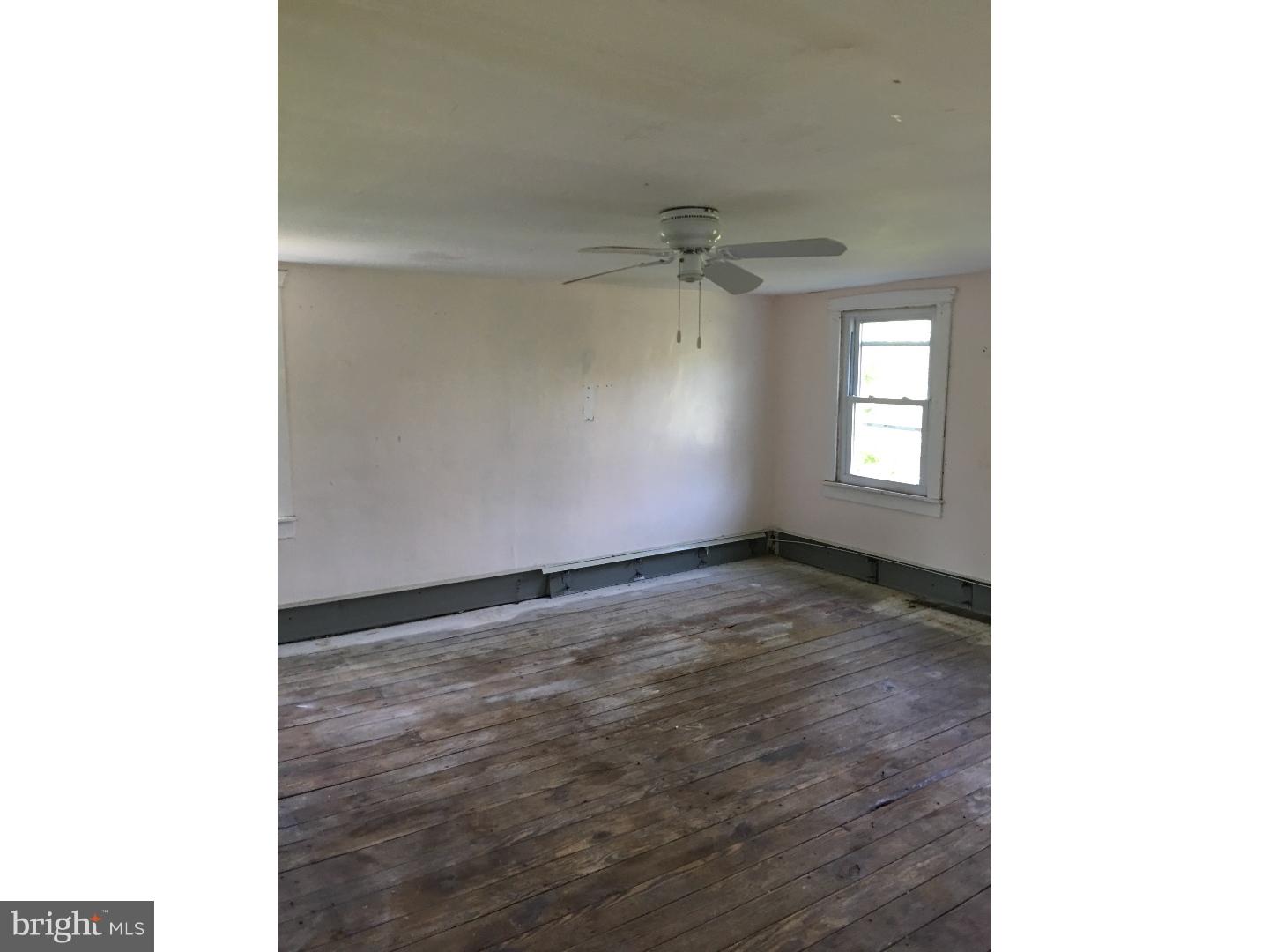 609 Jackson Road Atco, NJ 08004 - Photo 5 of 8 Gallery Image 5