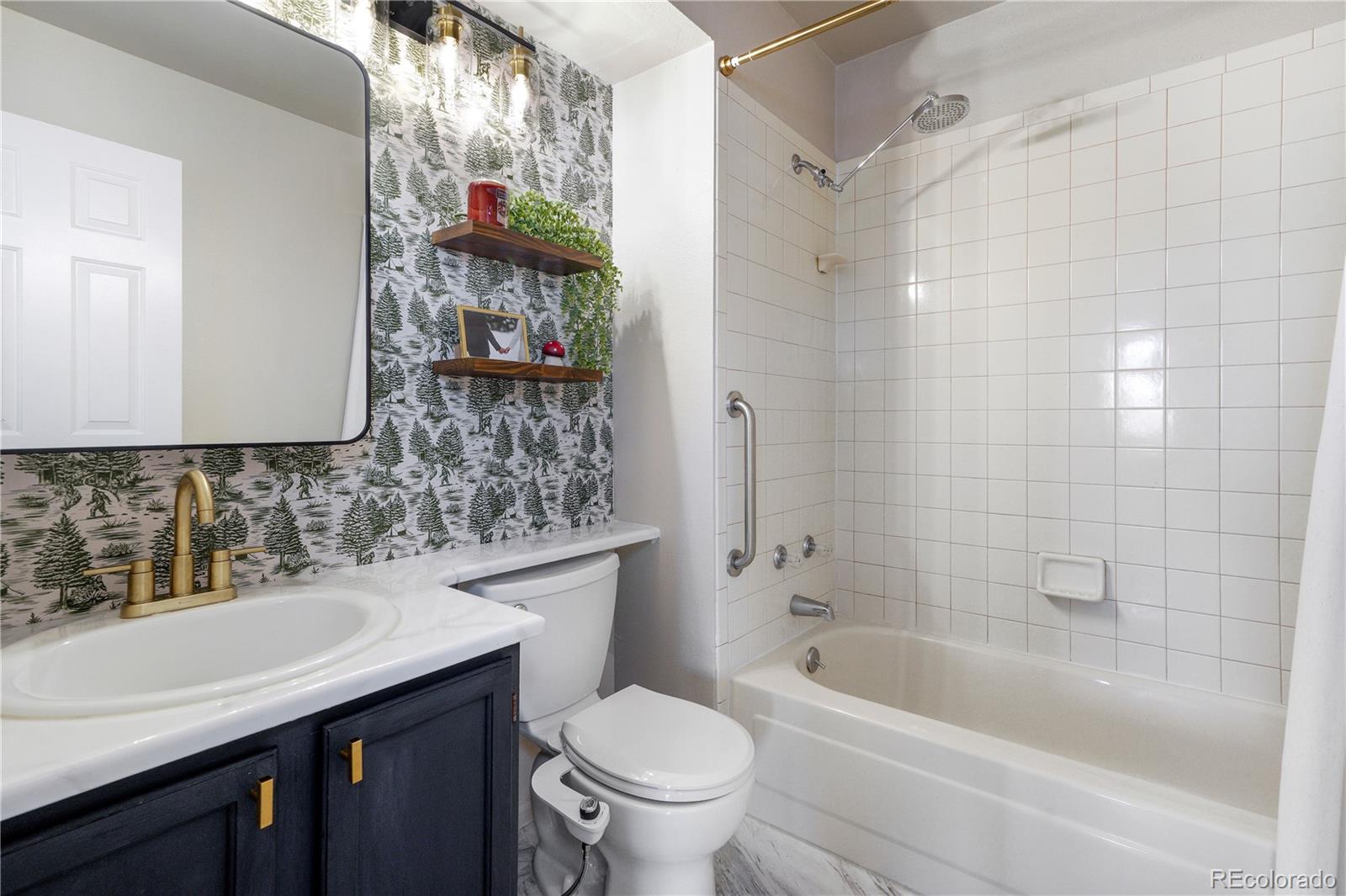 1651 Beacon Hill Drive Highlands Ranch, CO 80126 - Photo 28 of 50