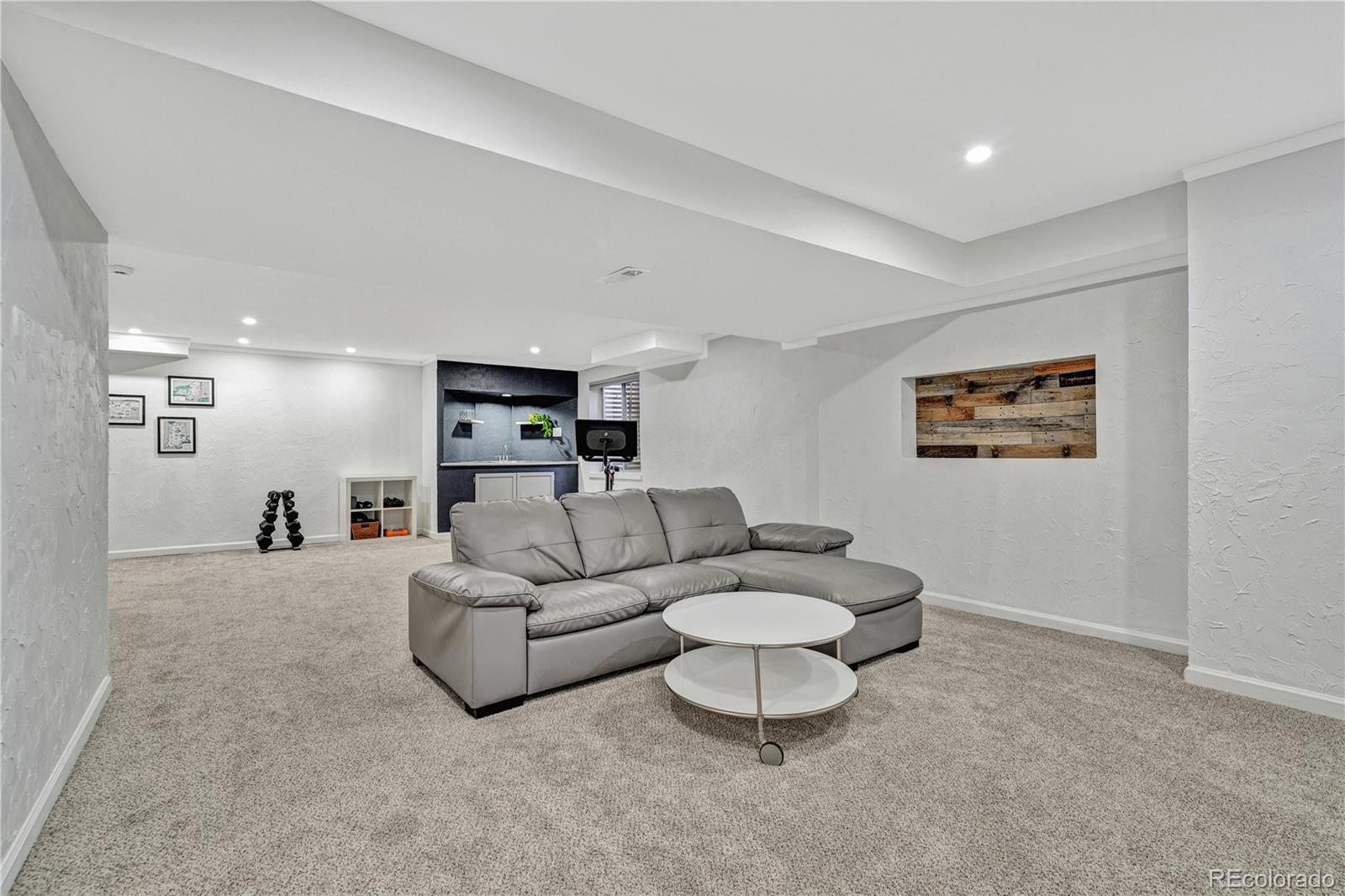 1651 Beacon Hill Drive Highlands Ranch, CO 80126 - Photo 30 of 50