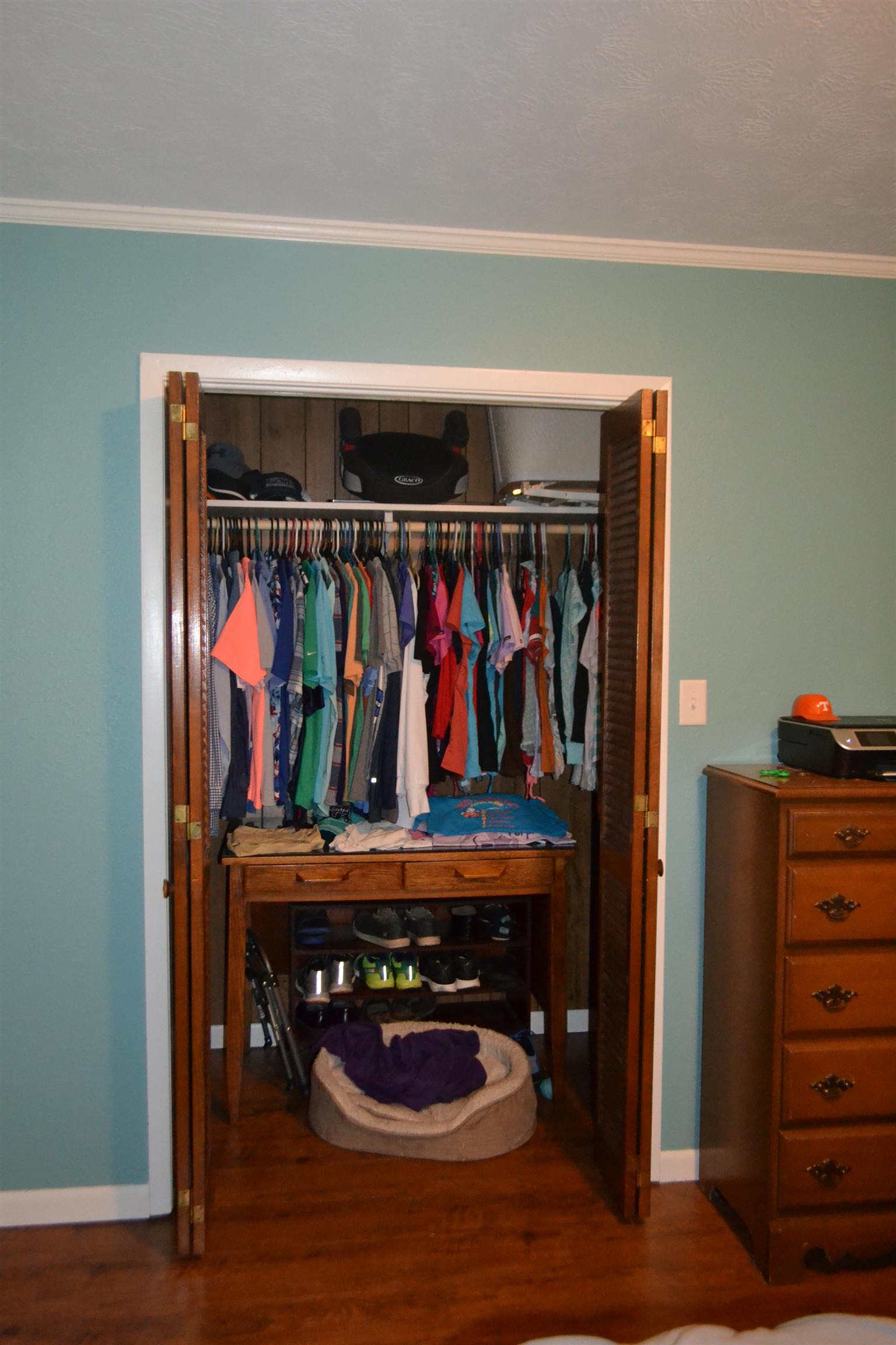 137 Rains Road Morrison, TN 37357 - Photo 14 of 24 a room with lots of furniture and closet