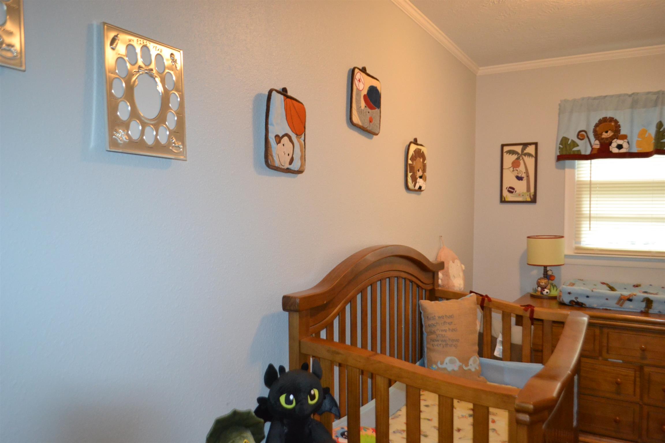 137 Rains Road Morrison, TN 37357 - Photo 19 of 24 a bedroom with a bed and furniture