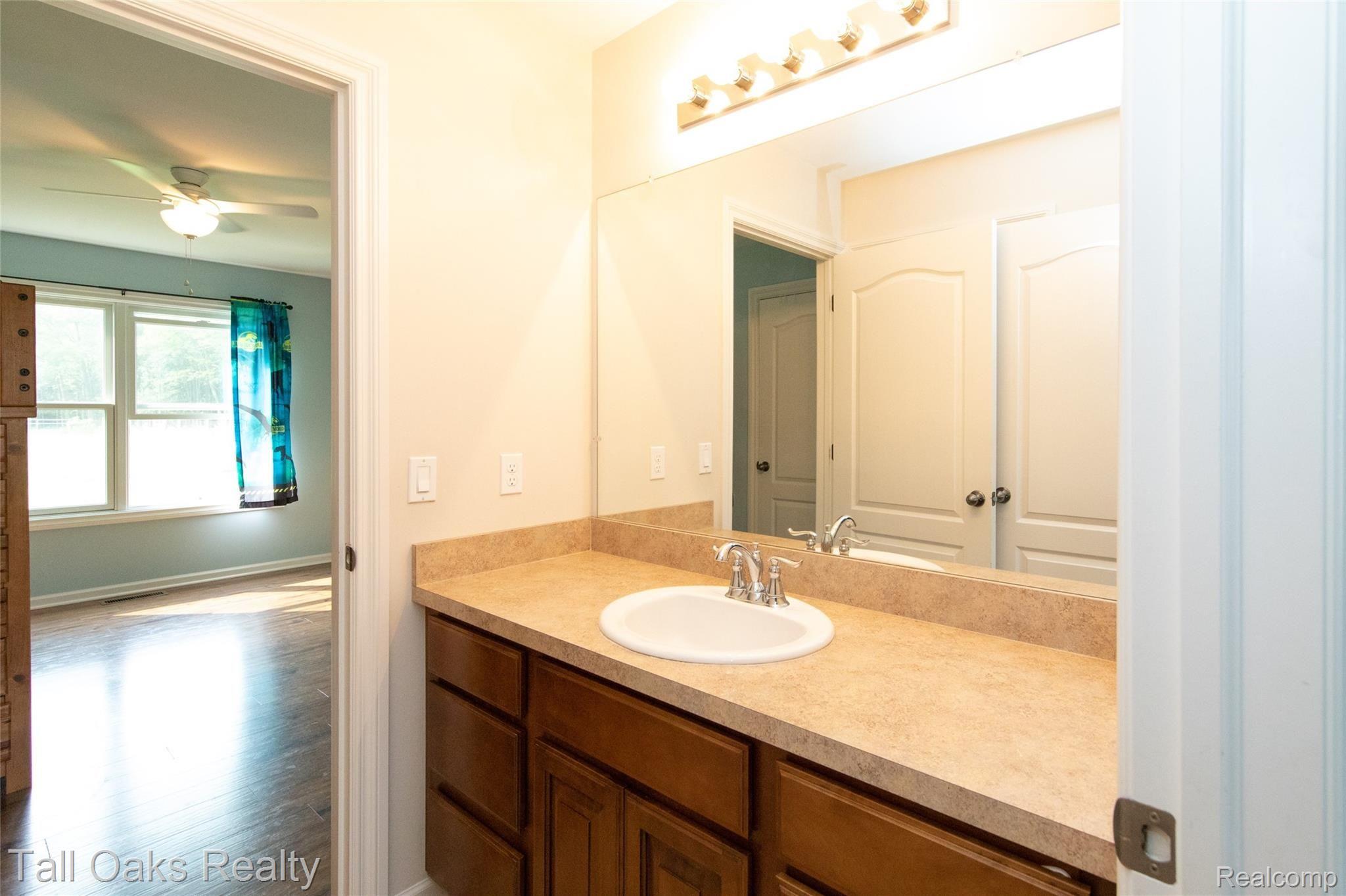 7012 Gale Road Grand Blanc, MI 48439 - Photo 22 of 82 780A2975.JPG