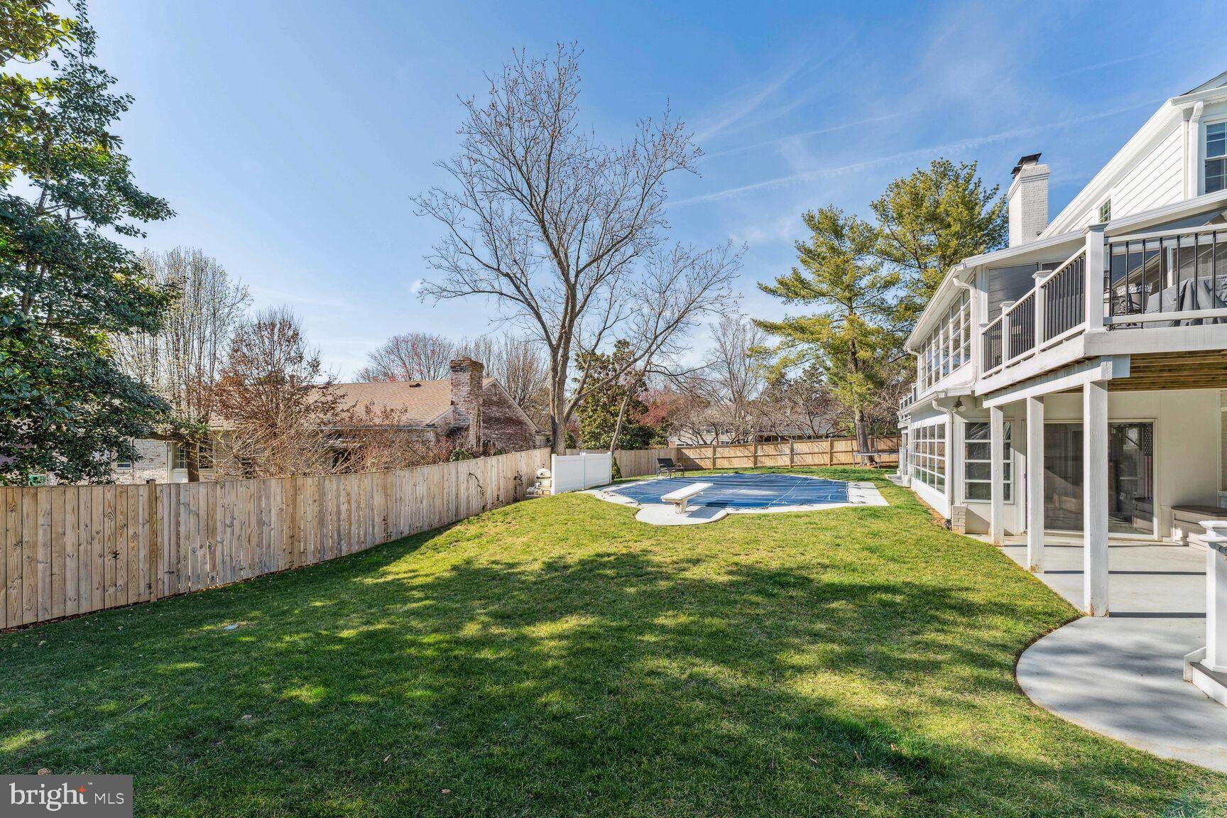 826 St Stephens Road Alexandria, VA 22304 - Photo 11 of 100