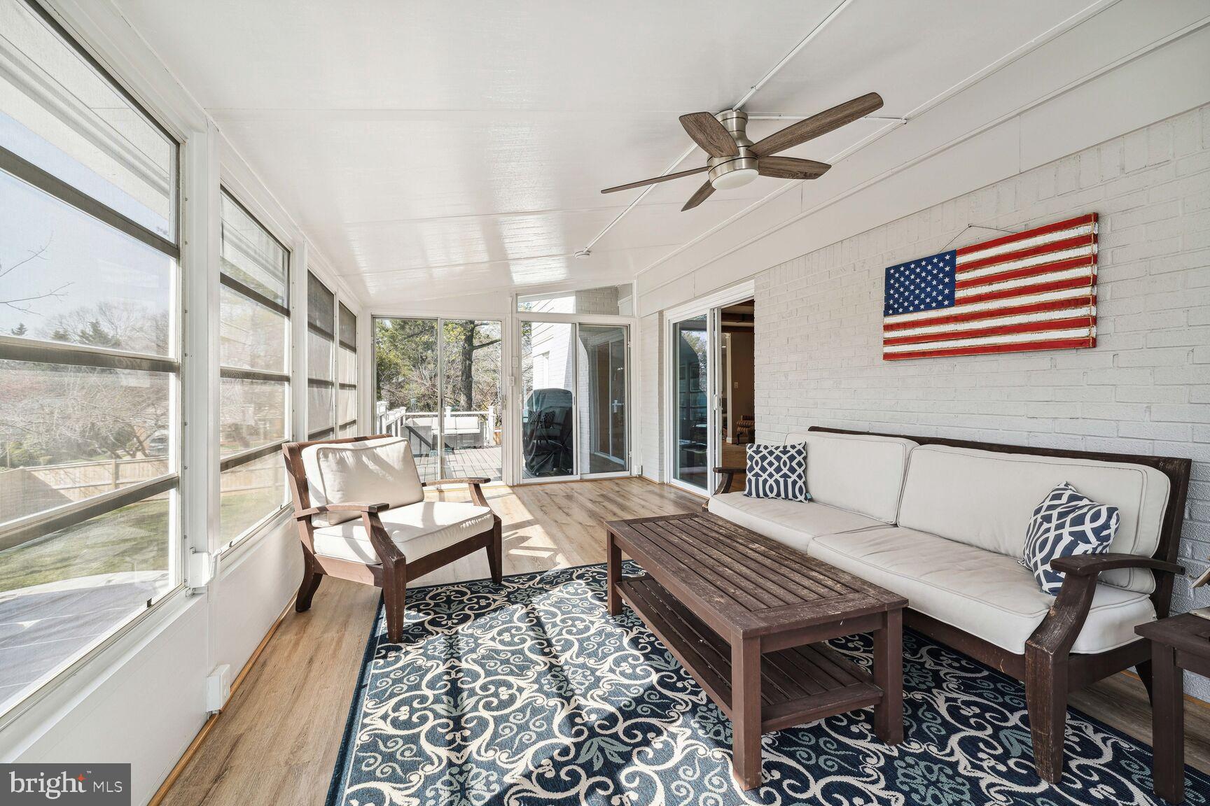 826 St Stephens Road Alexandria, VA 22304 - Photo 2 of 100