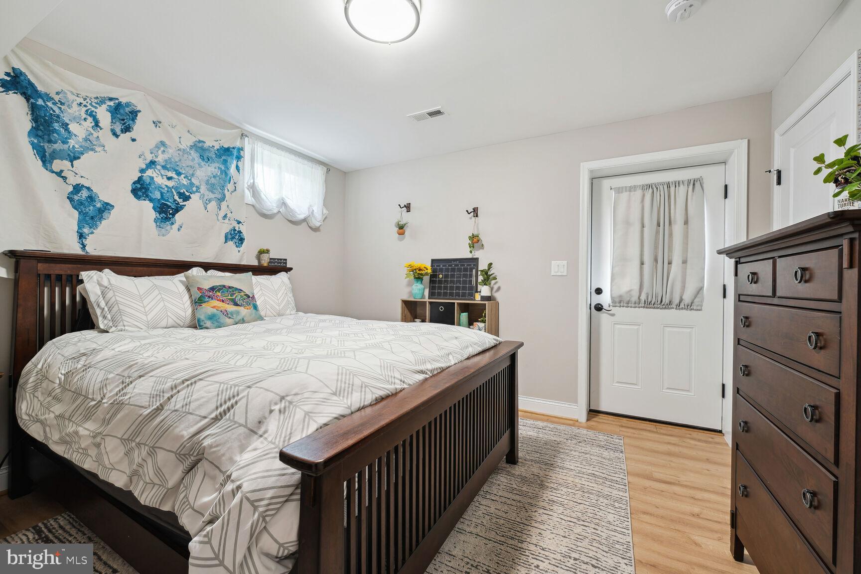 826 St Stephens Road Alexandria, VA 22304 - Photo 40 of 100