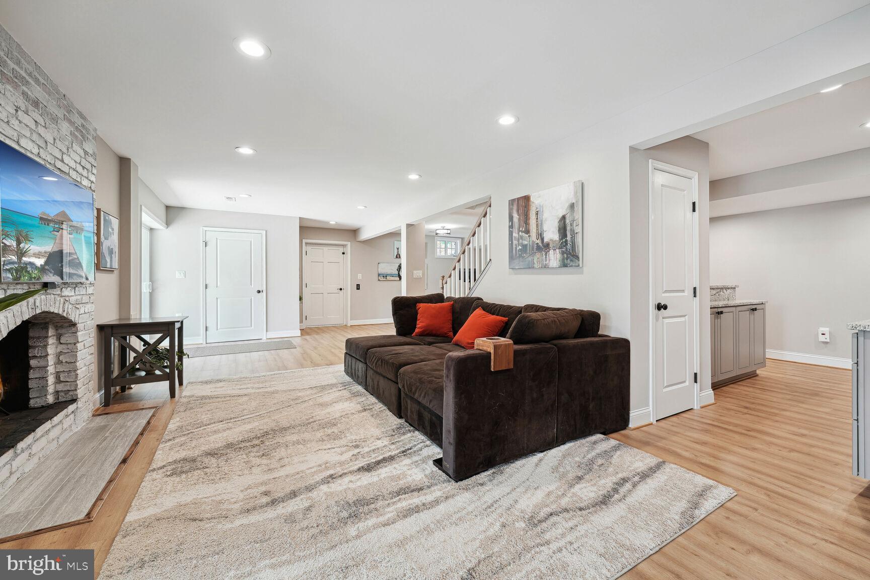 826 St Stephens Road Alexandria, VA 22304 - Photo 78 of 100