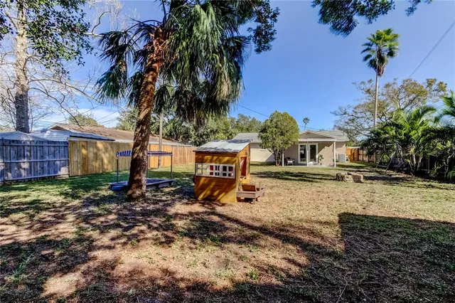 $399,000 | 5525 Pine Circle Northeast, St. Petersburg, FL 33703