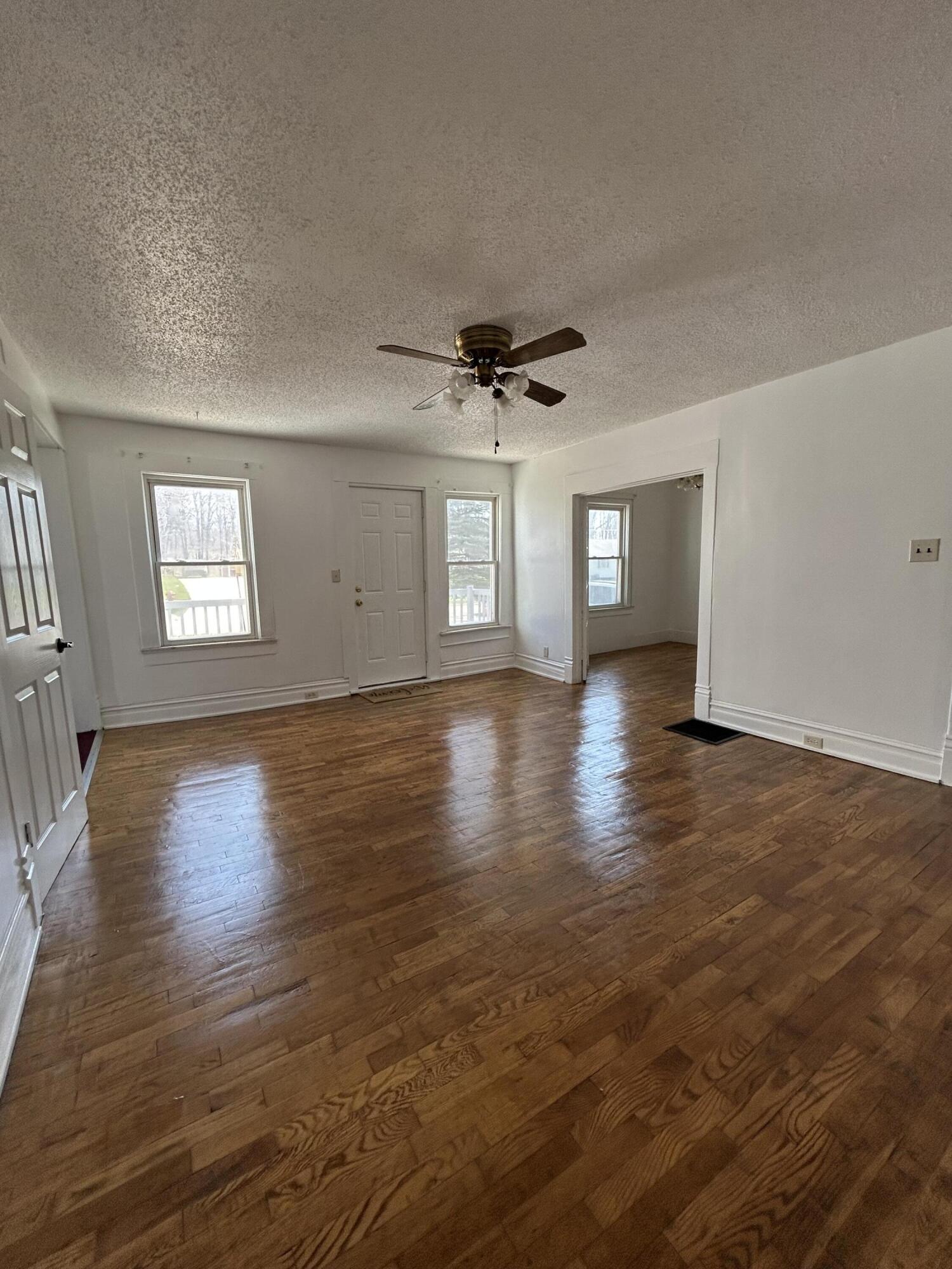 714 North Maple Grove Avenue Hudson, MI 49247 - Photo 20 of 23 IMG_7847