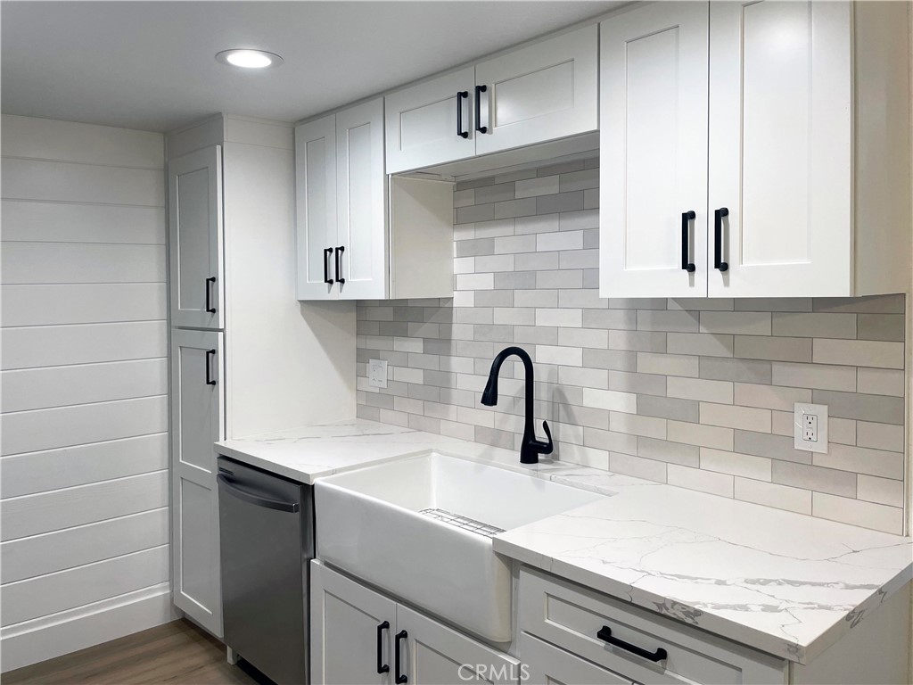 20702 El Toro Road, Unit 293 Lake Forest, CA 92630 - Photo 8 of 23