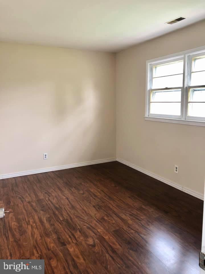 529 Cassingham Road Fairless Hills, PA 19030 - Photo 18 of 38 Gallery Image 18