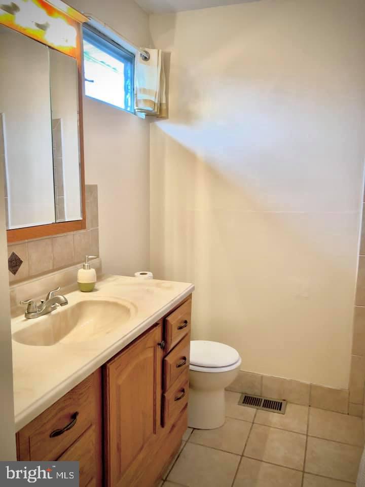 529 Cassingham Road Fairless Hills, PA 19030 - Photo 22 of 38 Gallery Image 22
