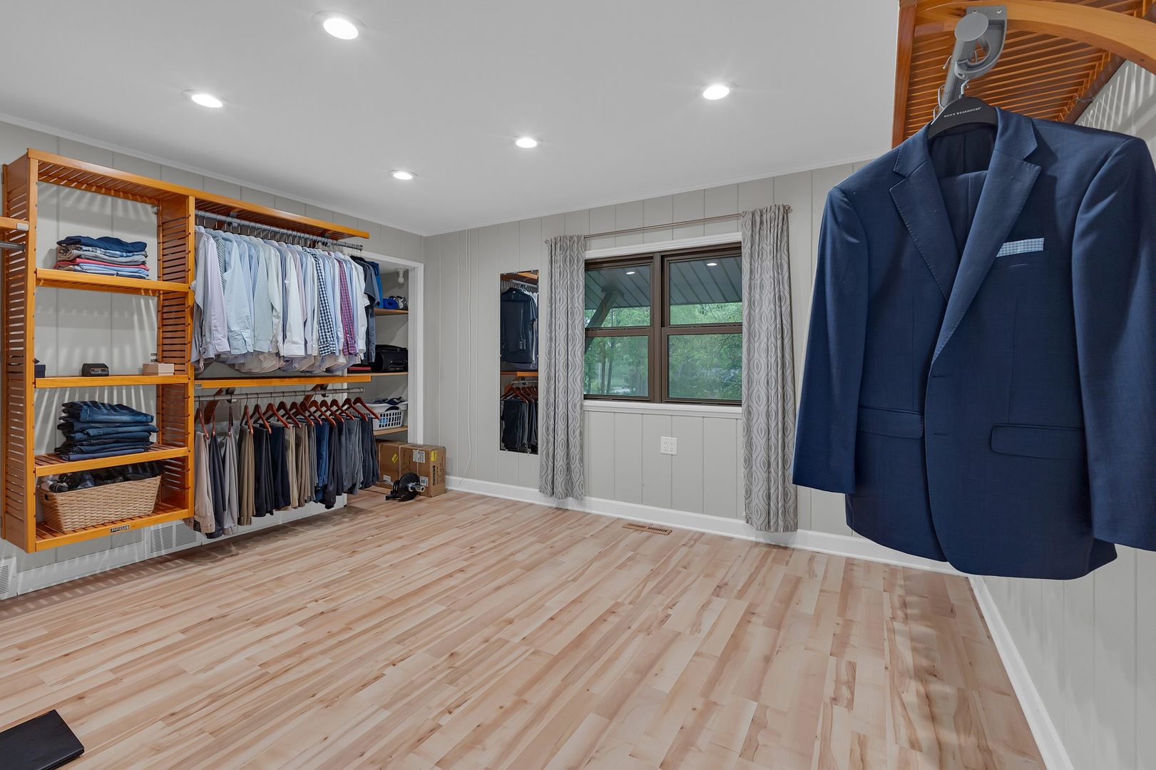 2330 Coach Road Long Grove, IL 60047 - Photo 13 of 32