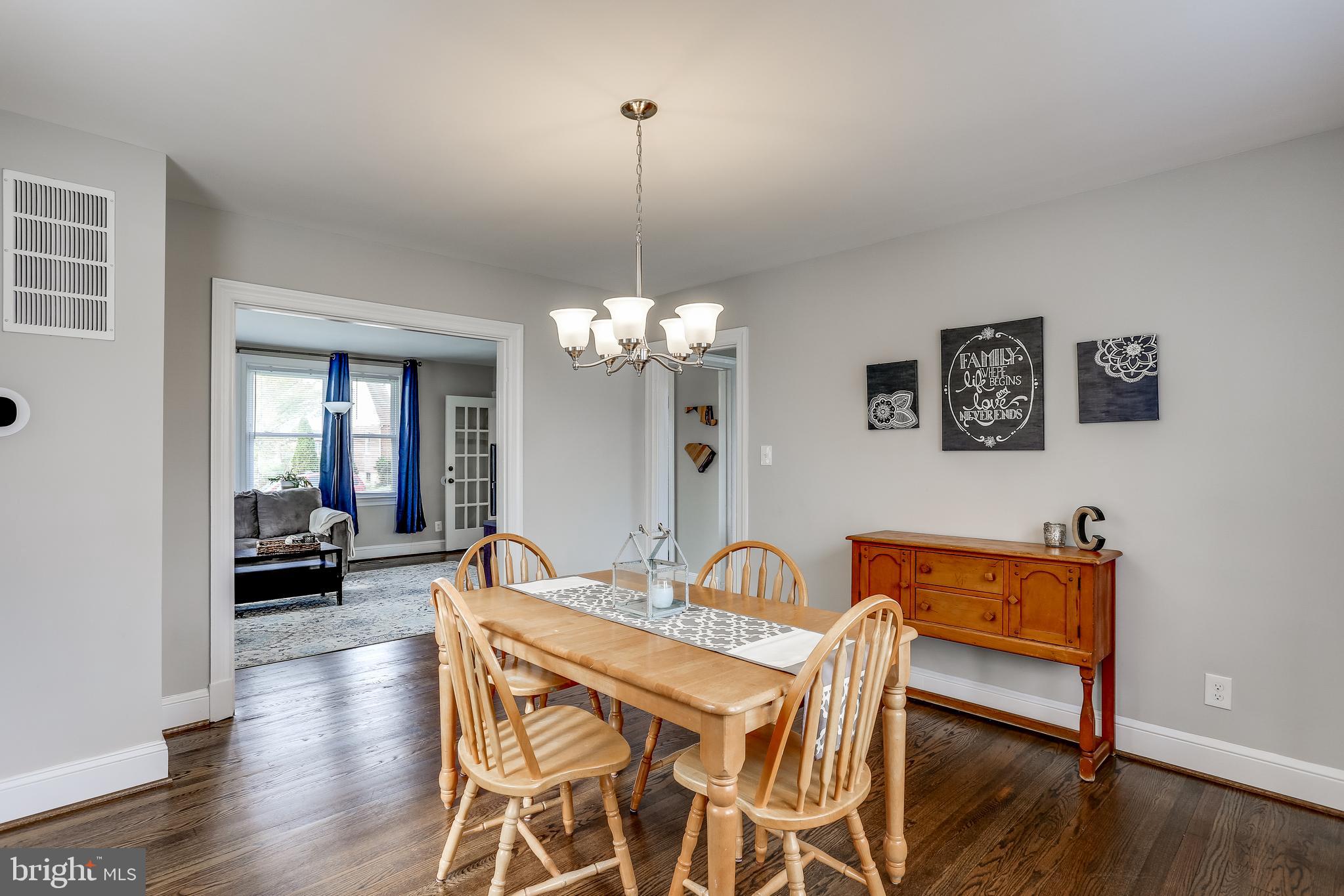 1219-10 Ten Oaks Road Halethorpe, MD 21227 - Photo 7 of 33 Separate Dining Room