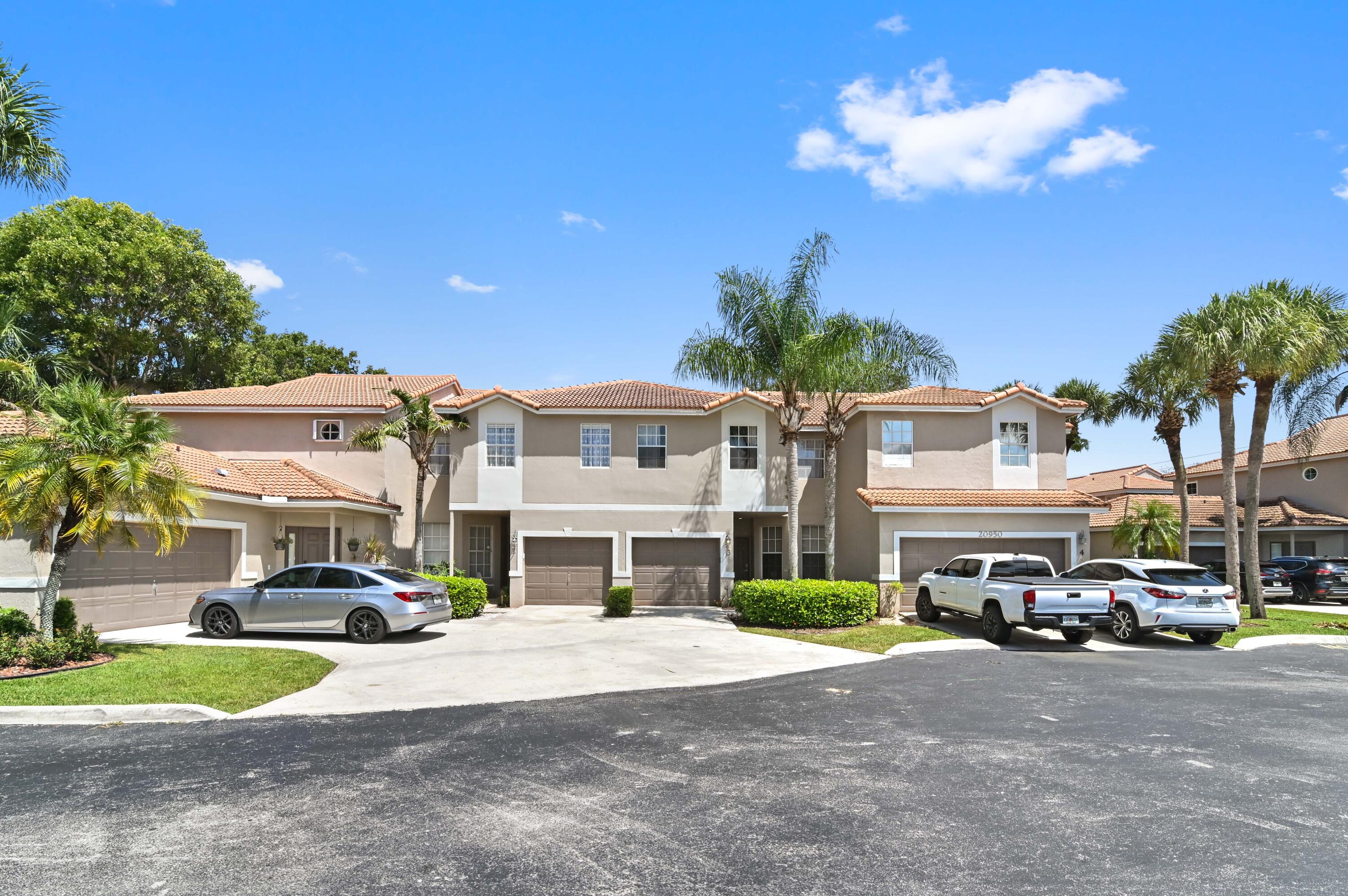 20950 Vía Jasmine, Unit 3 Boca Raton, FL 33428 - Photo 2 of 35 01 front 01