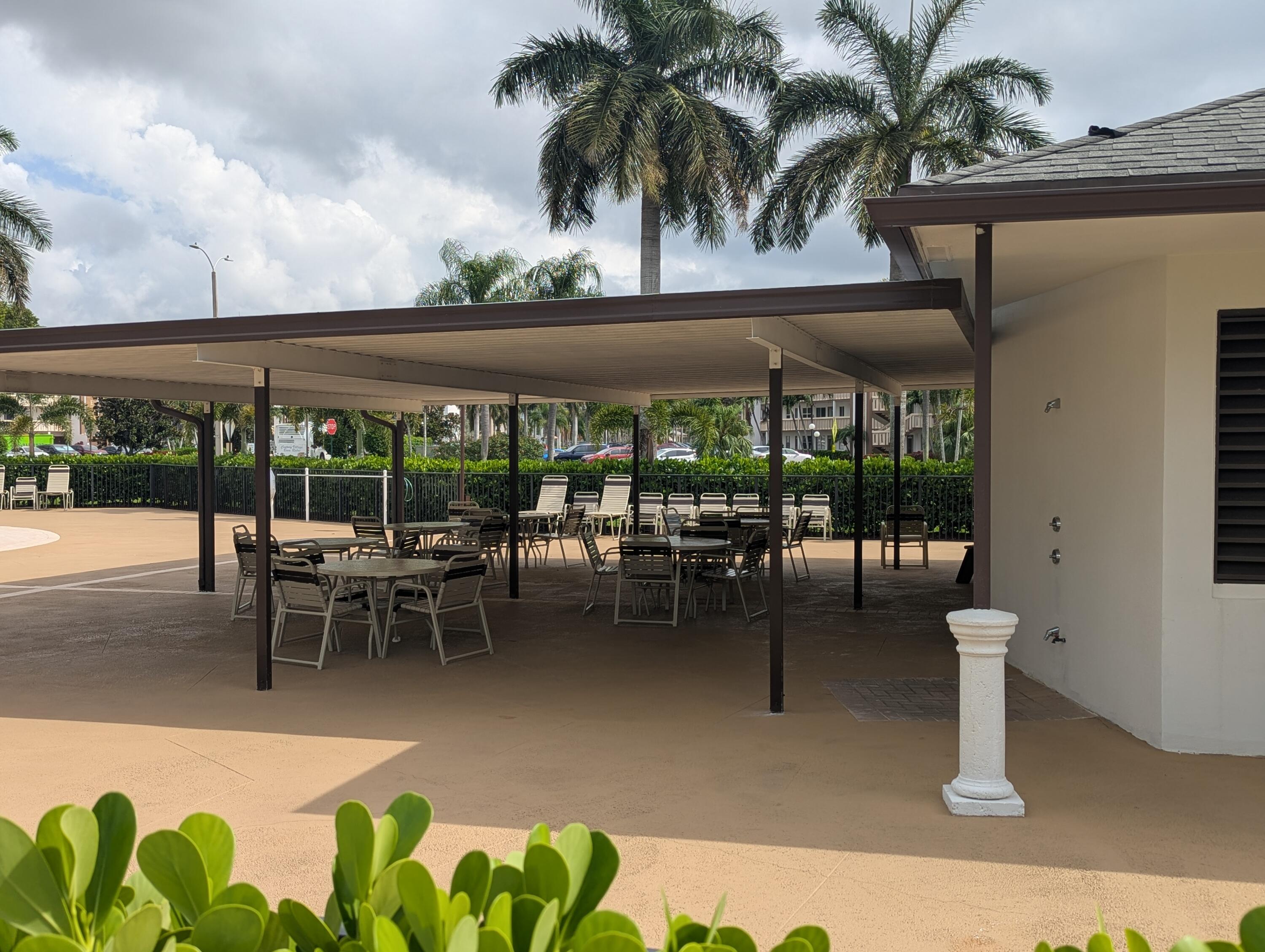 589 Fanshaw O, Unit 589 Boca Raton, FL 33434 - Photo 18 of 44 PXL_20260619_141037243.MP