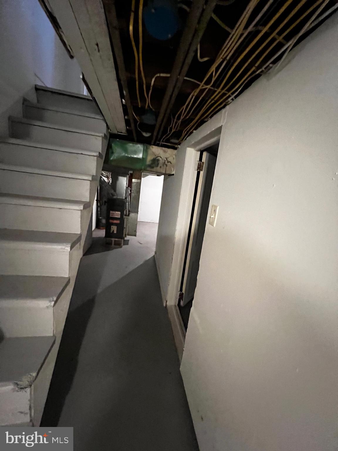 1125 South Merrimac Road Camden, NJ 08104 - Photo 16 of 34