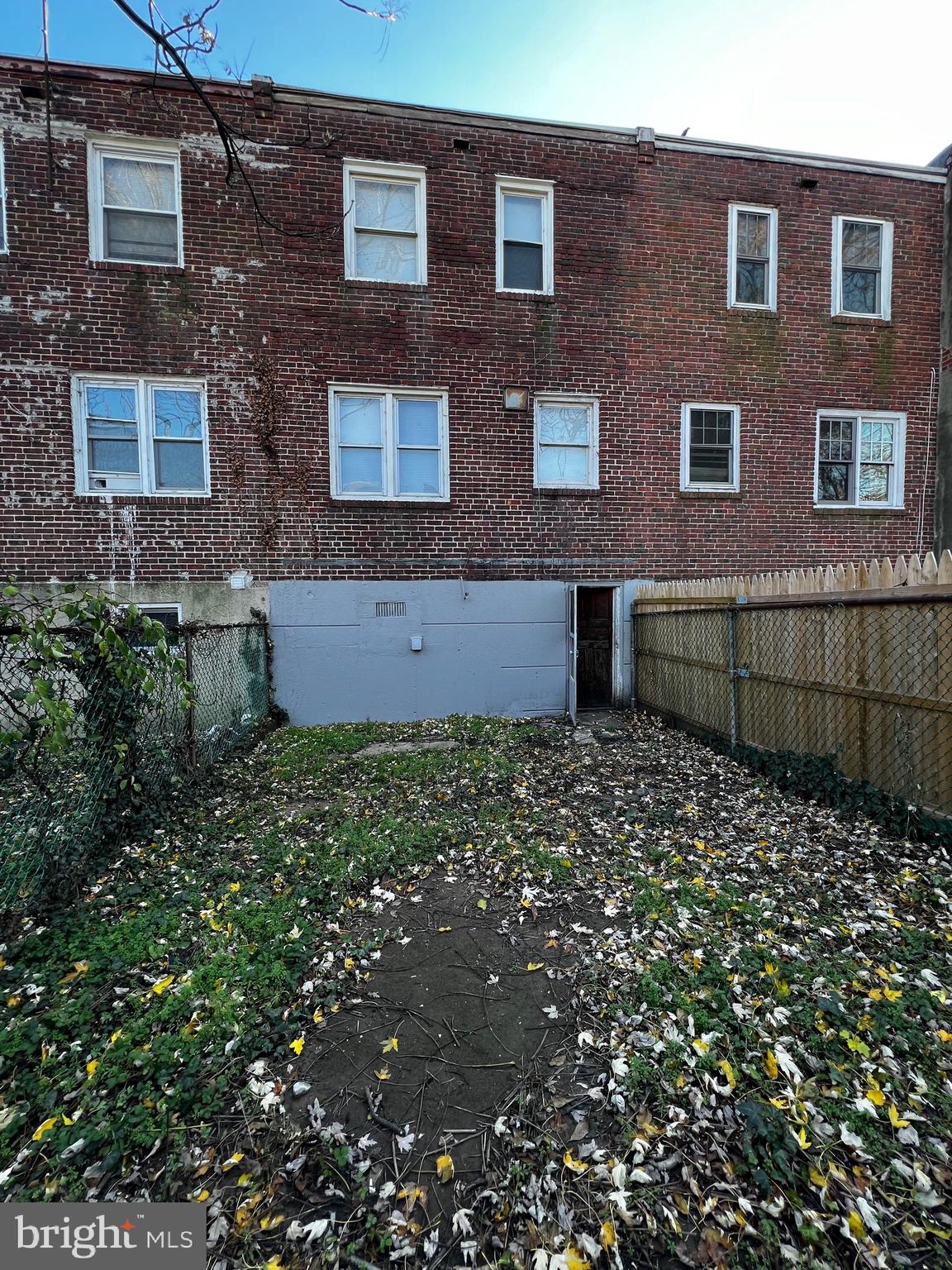 1125 South Merrimac Road Camden, NJ 08104 - Photo 32 of 34