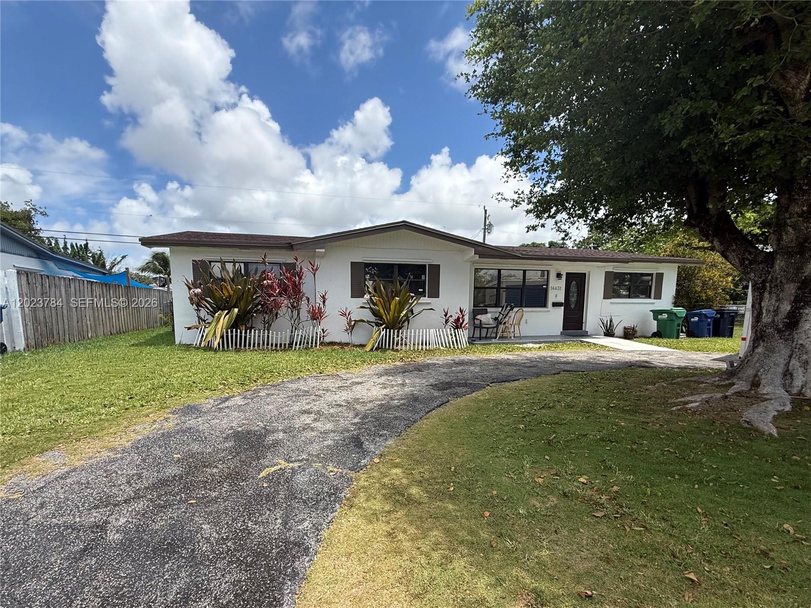 14431 Southwest 285th Street Homestead, FL 33033 - Photo 1 of 33