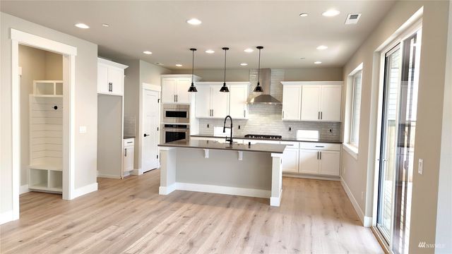 $1,549,950 | 4409 244th Street Southeast, Unit LOT39, Bothell, WA 98021