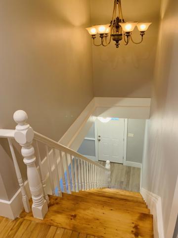 16 Basin Road Windham, ME 04062 - Photo 8 of 21 16 BASIN - STAIRWELL 2019091322443264514