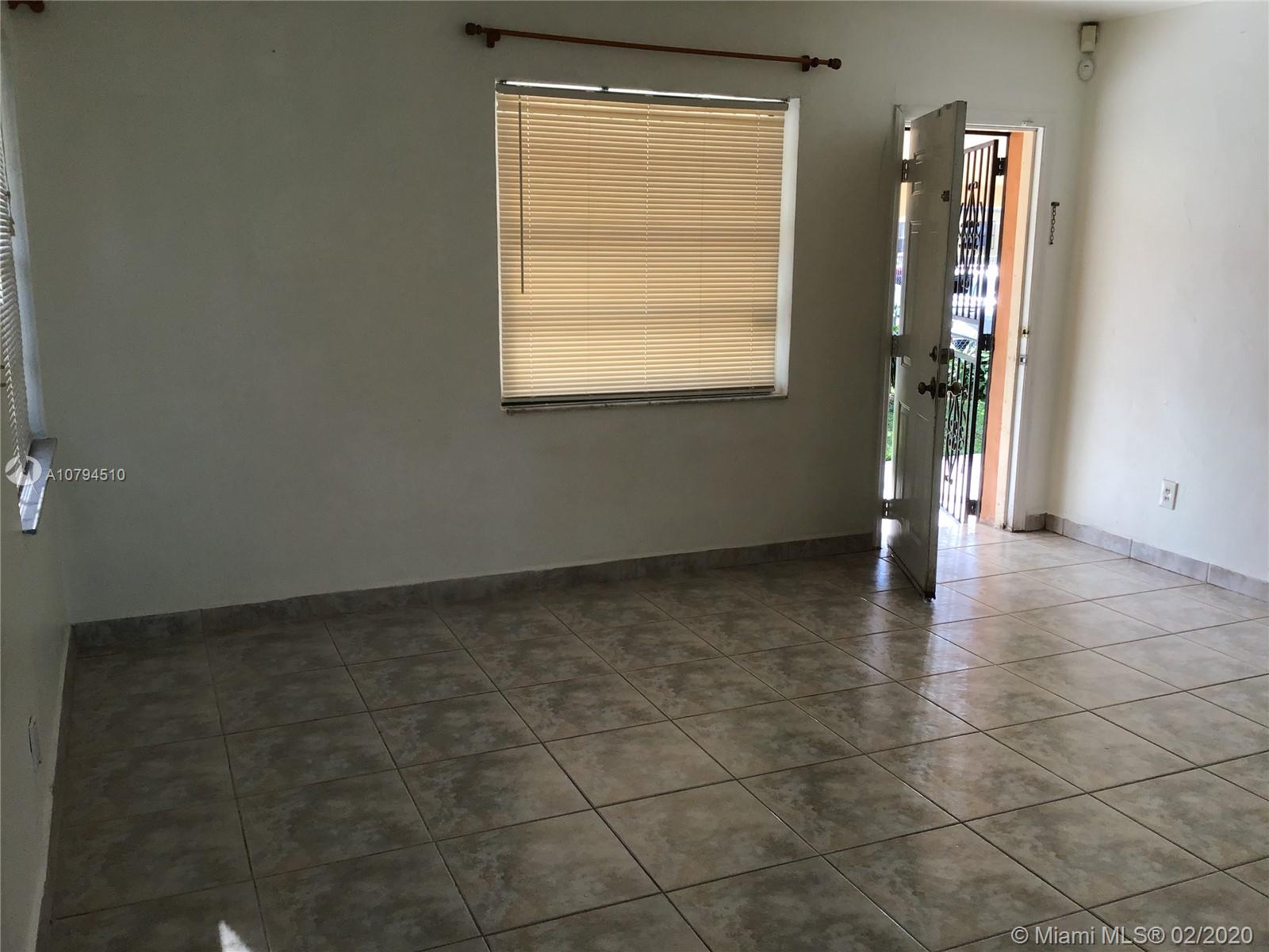 845 Codadad Street Opa-Locka, FL 33054 - Photo 9 of 31