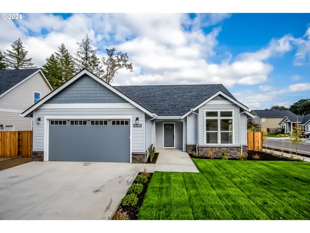 $600,000 | 87653 8th Street, Veneta, OR 97487