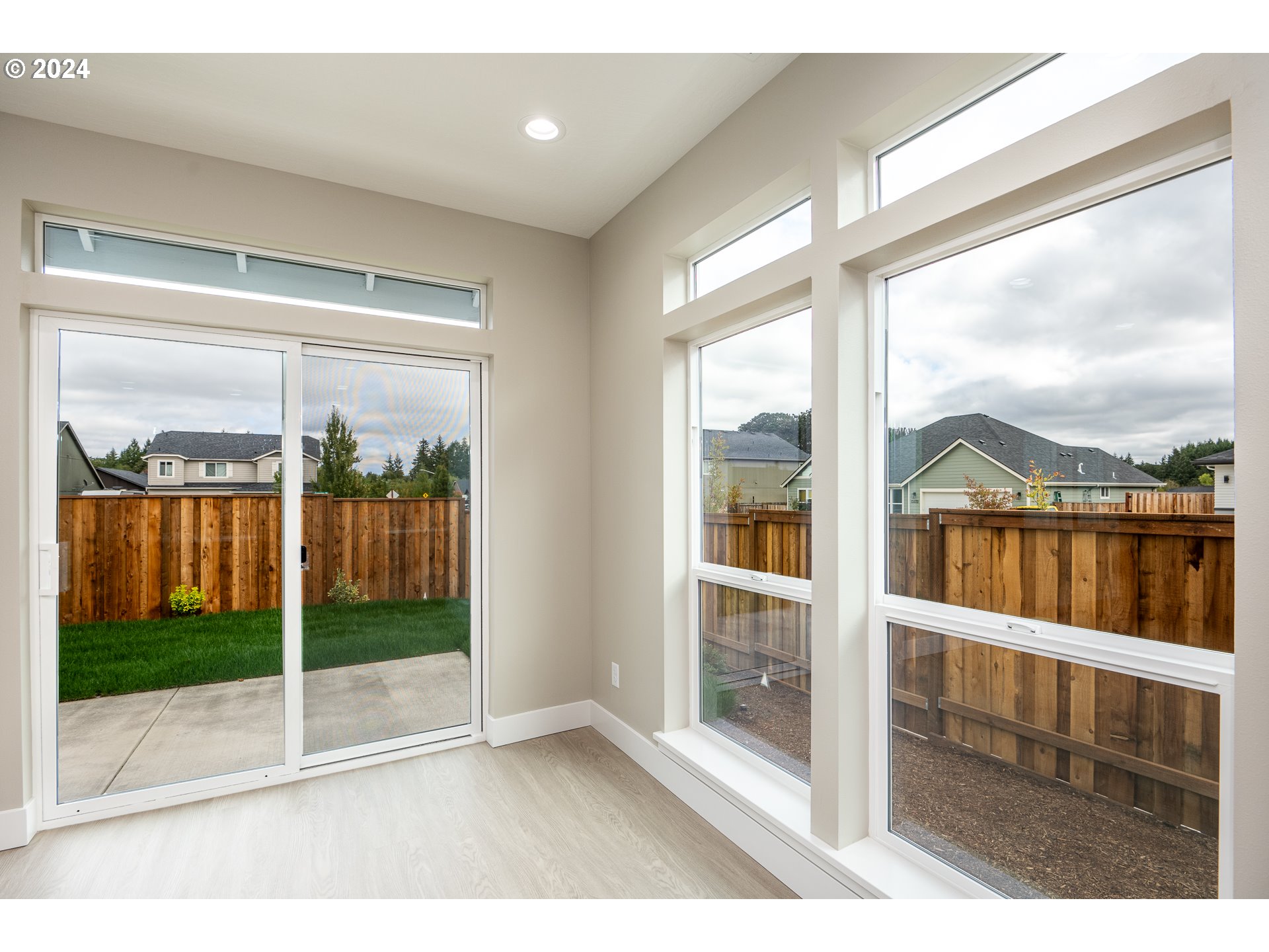 87653 8th Street Veneta, OR 97487 - Photo 18 of 43