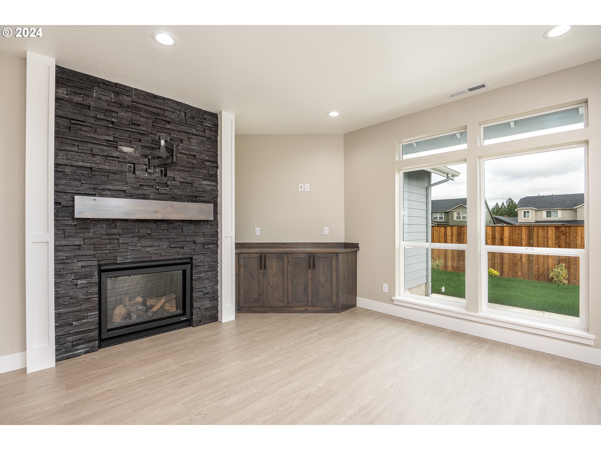 87653 8th Street Veneta, OR 97487 - Photo 20 of 43