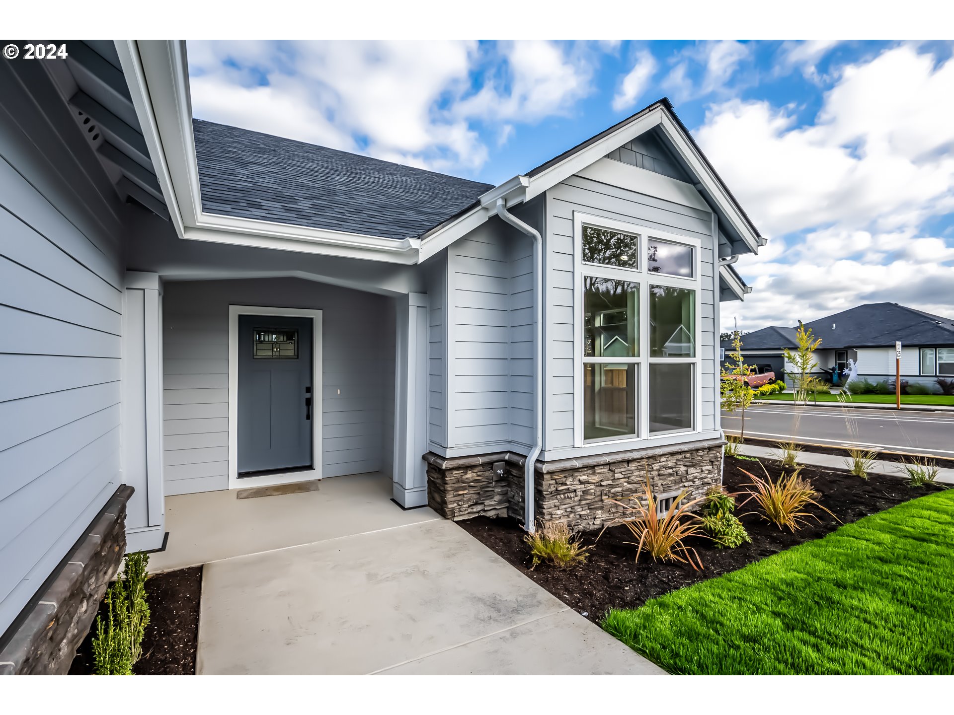 87653 8th Street Veneta, OR 97487 - Photo 3 of 43