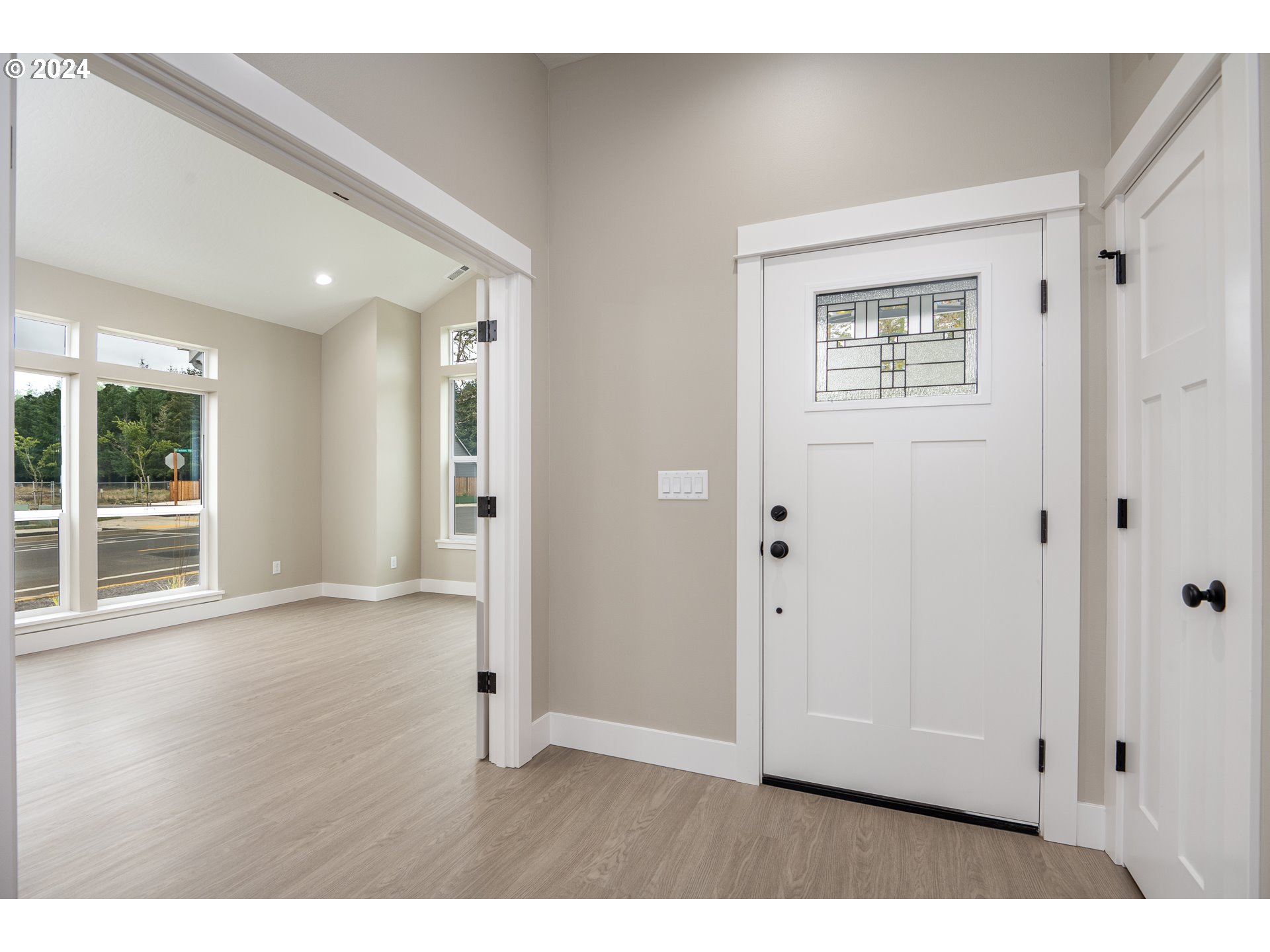 87653 8th Street Veneta, OR 97487 - Photo 5 of 43