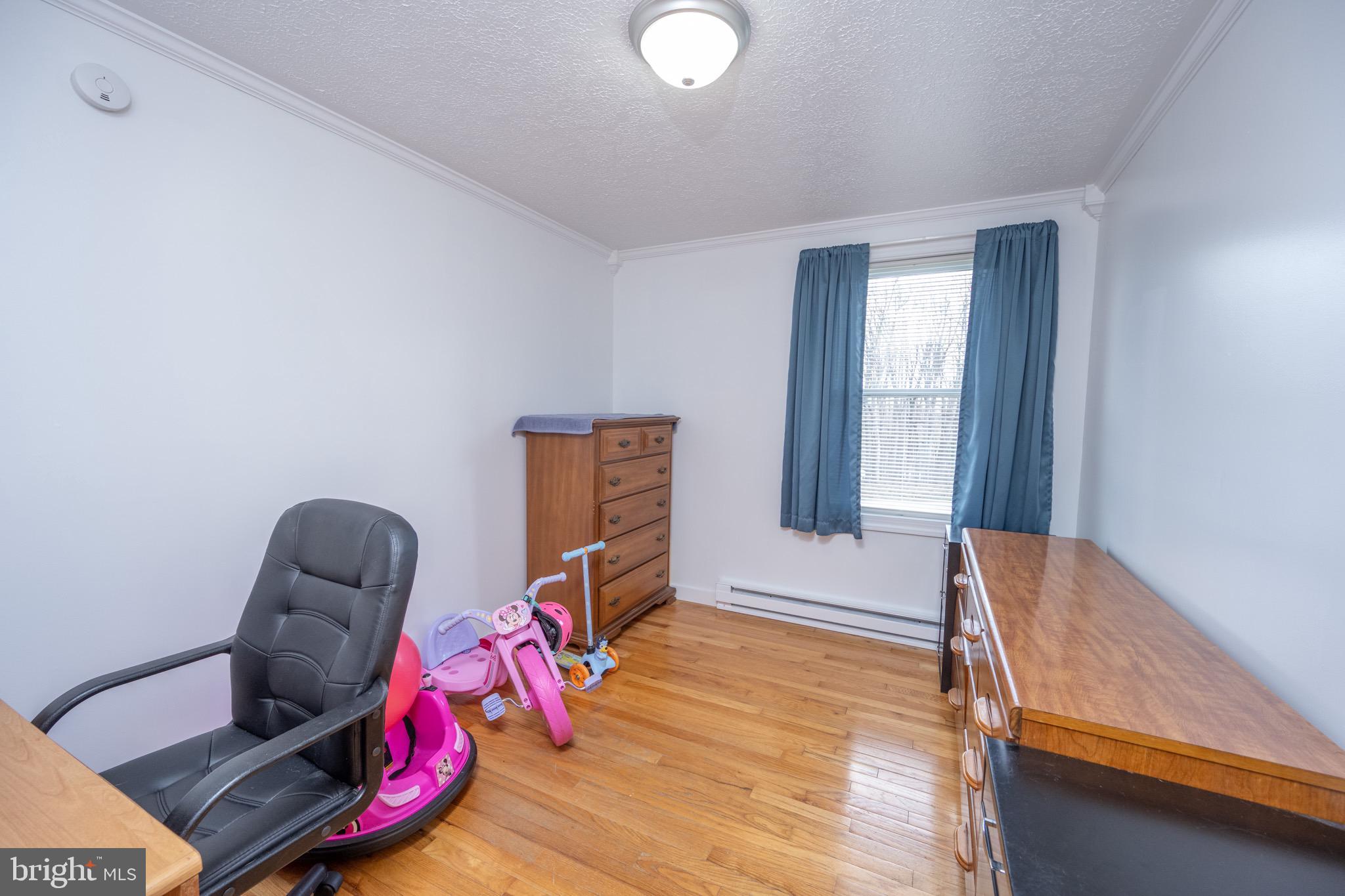 18 Ollie North Road Oakland, MD 21550 - Photo 18 of 48 a bedroom with furniture and a window