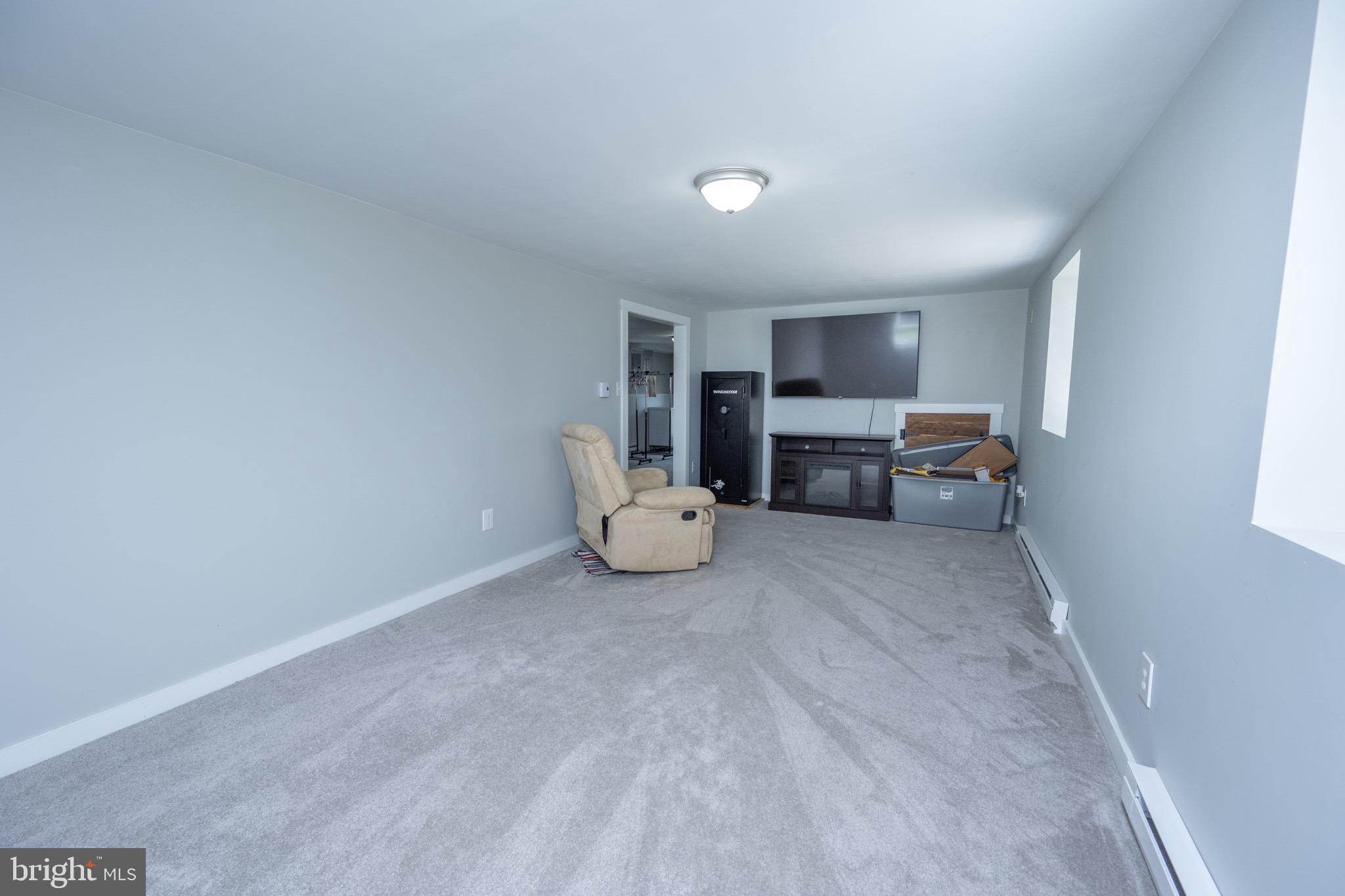 18 Ollie North Road Oakland, MD 21550 - Photo 33 of 48 a view of kitchen and window