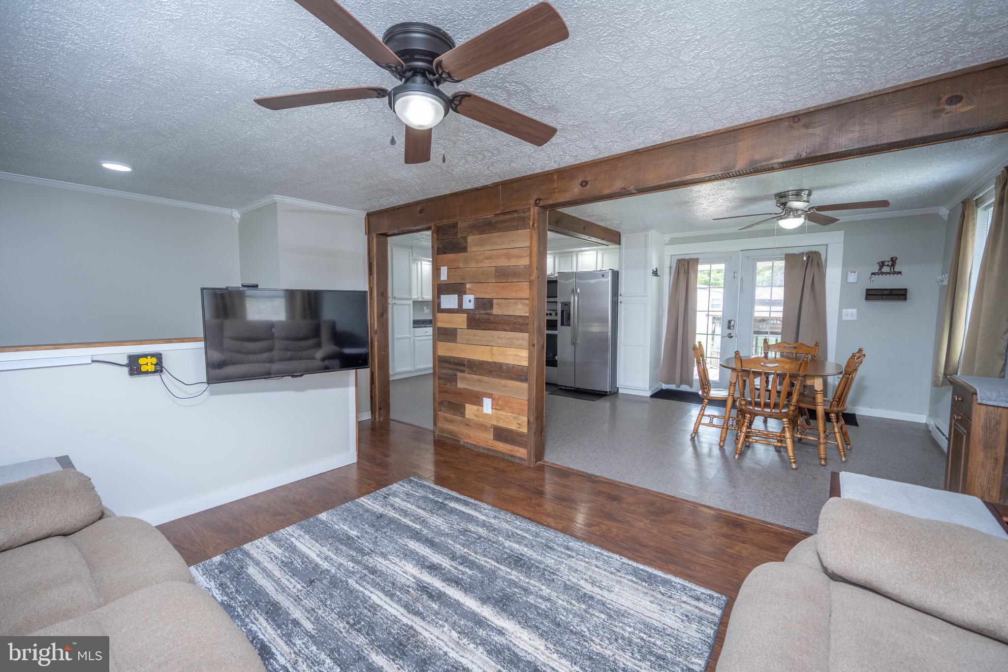 18 Ollie North Road Oakland, MD 21550 - Photo 10 of 48 a living room with furniture and a wooden floor