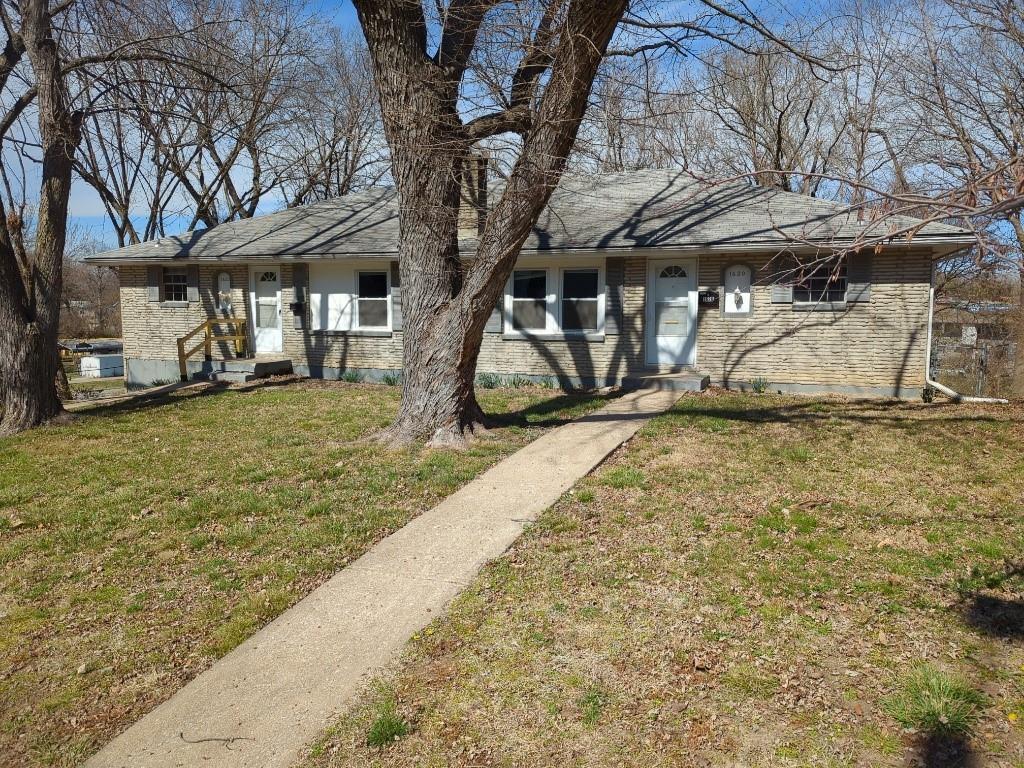 1620 West 24th Ter South  