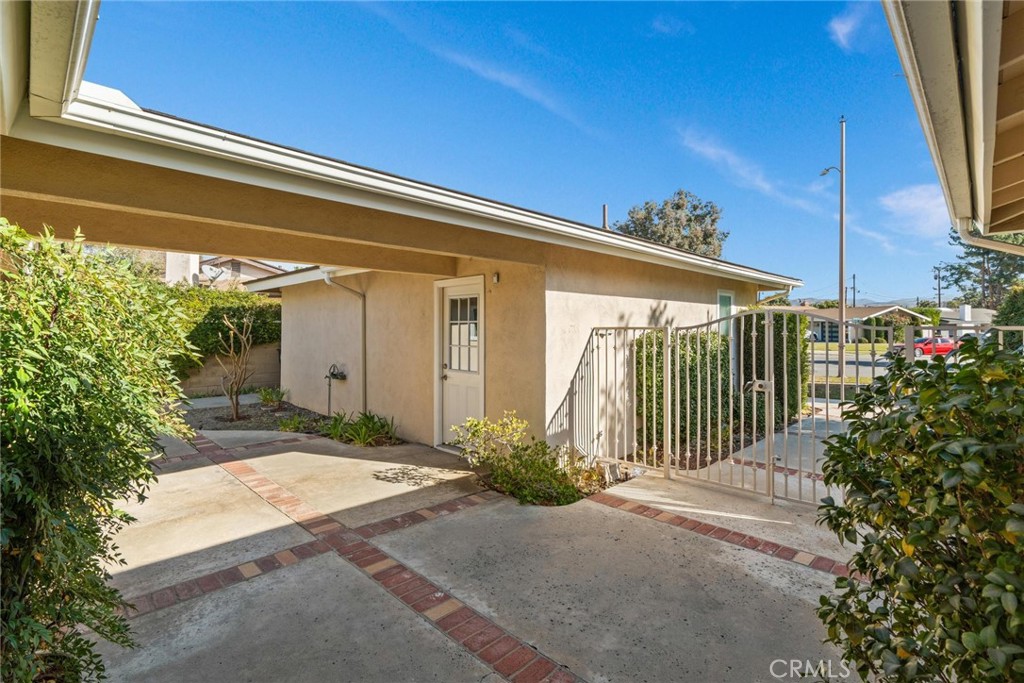 1262 Olwyn Drive Tustin, CA 92780 - Photo 42 of 47