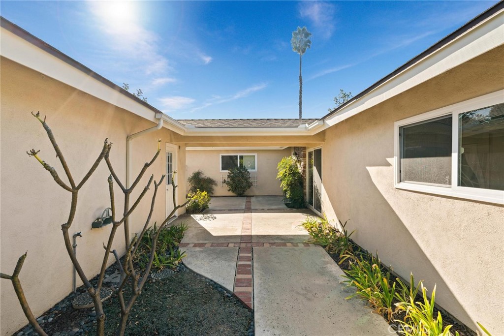 1262 Olwyn Drive Tustin, CA 92780 - Photo 43 of 47