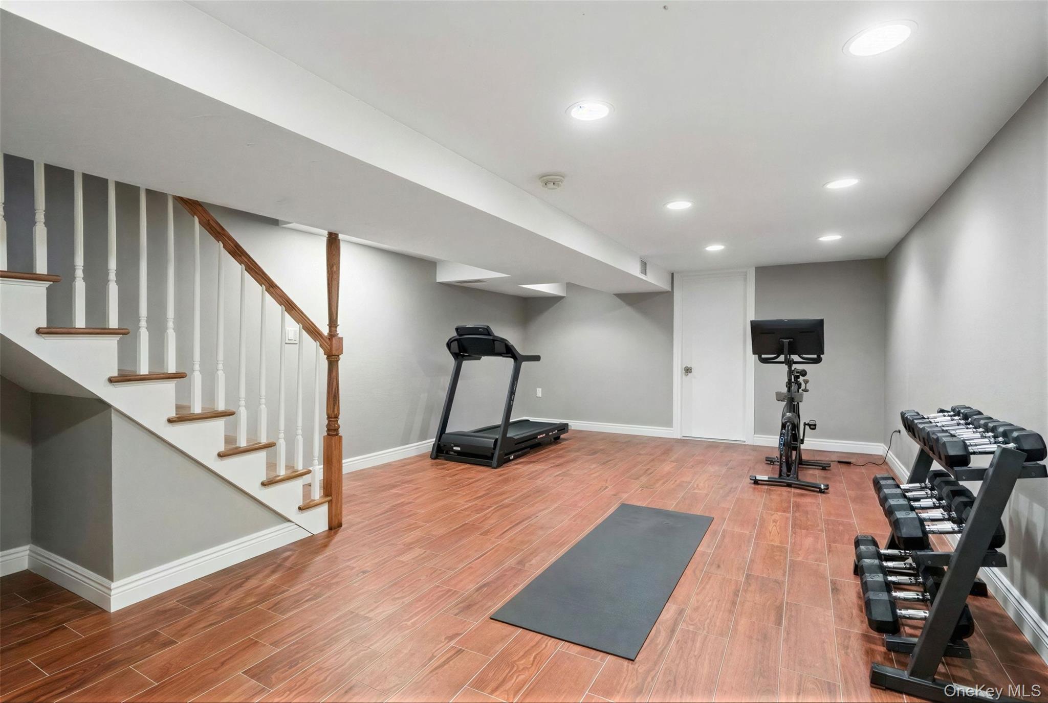 6 Old Oak Road Rye Brook, NY 10573 - Photo 22 of 30 Rec Room