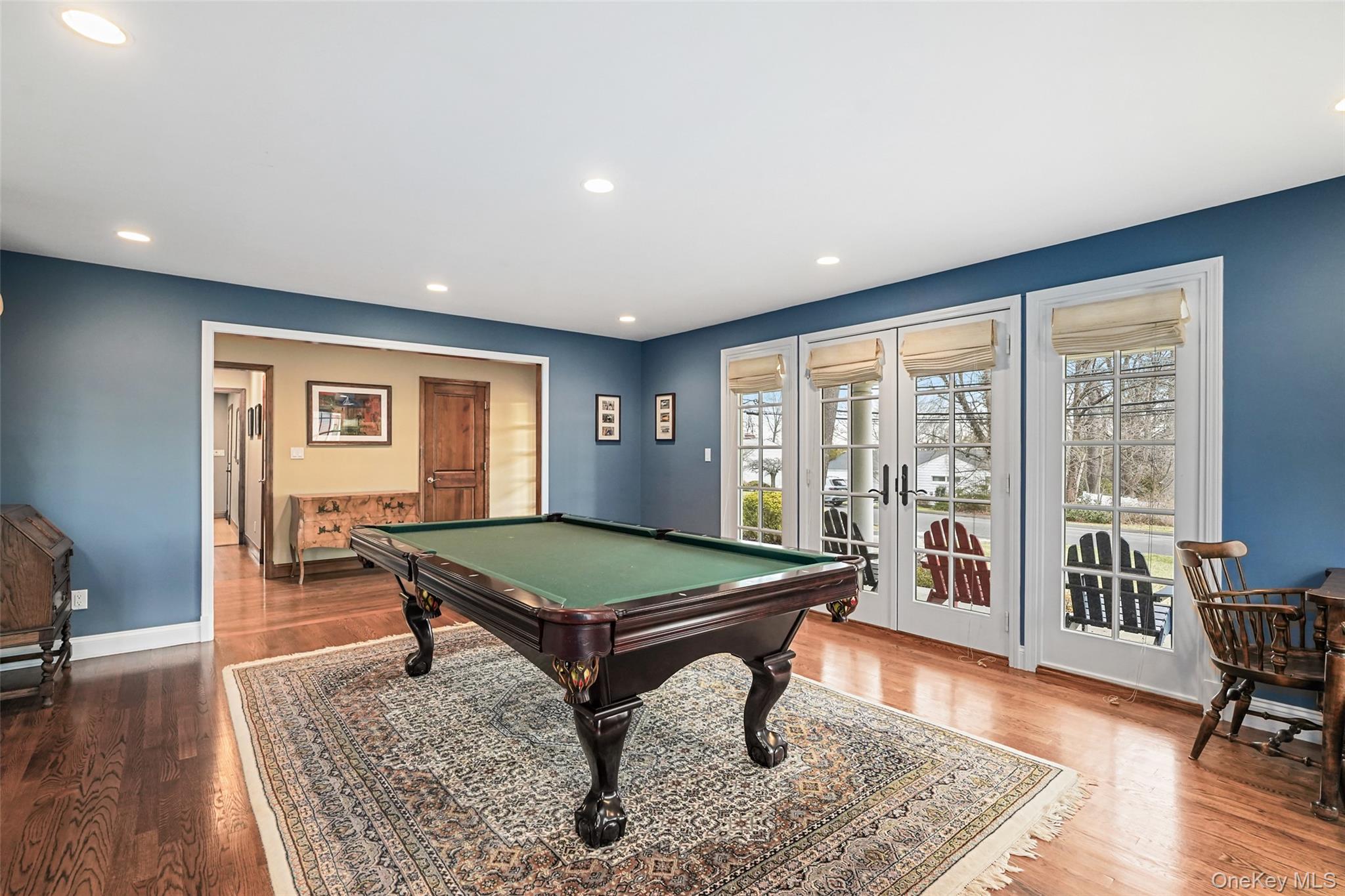 6 Old Oak Road Rye Brook, NY 10573 - Photo 6 of 30 Living Room