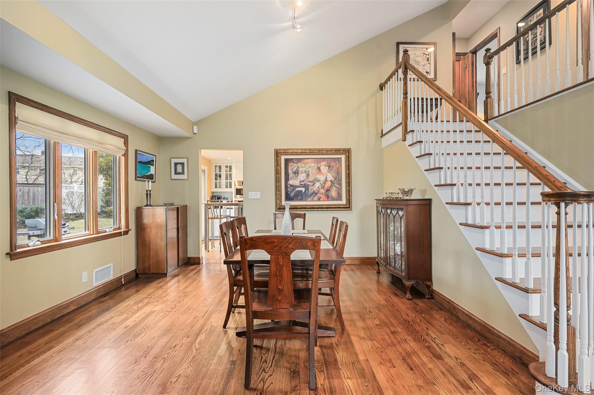 6 Old Oak Road Rye Brook, NY 10573 - Photo 9 of 30 Dining Room