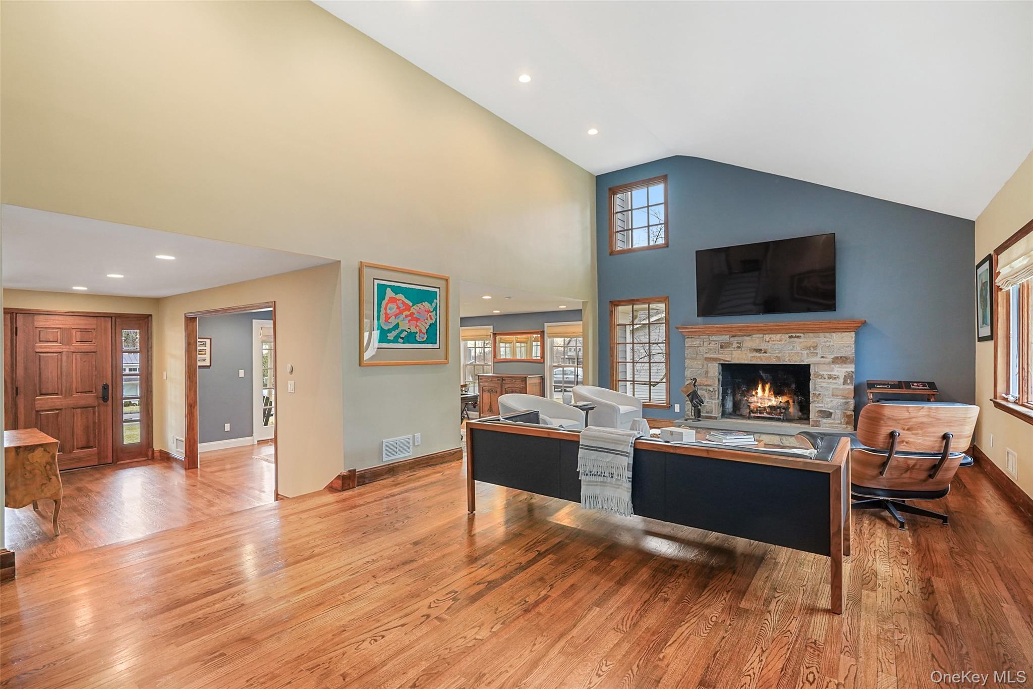 6 Old Oak Road Rye Brook, NY 10573 - Photo 10 of 30 Family Room