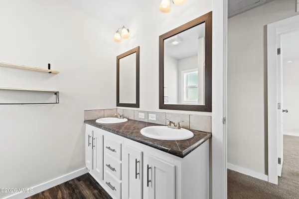 $805,000 | 93 Wolf Creek Drive, Gypsum, CO 81637
