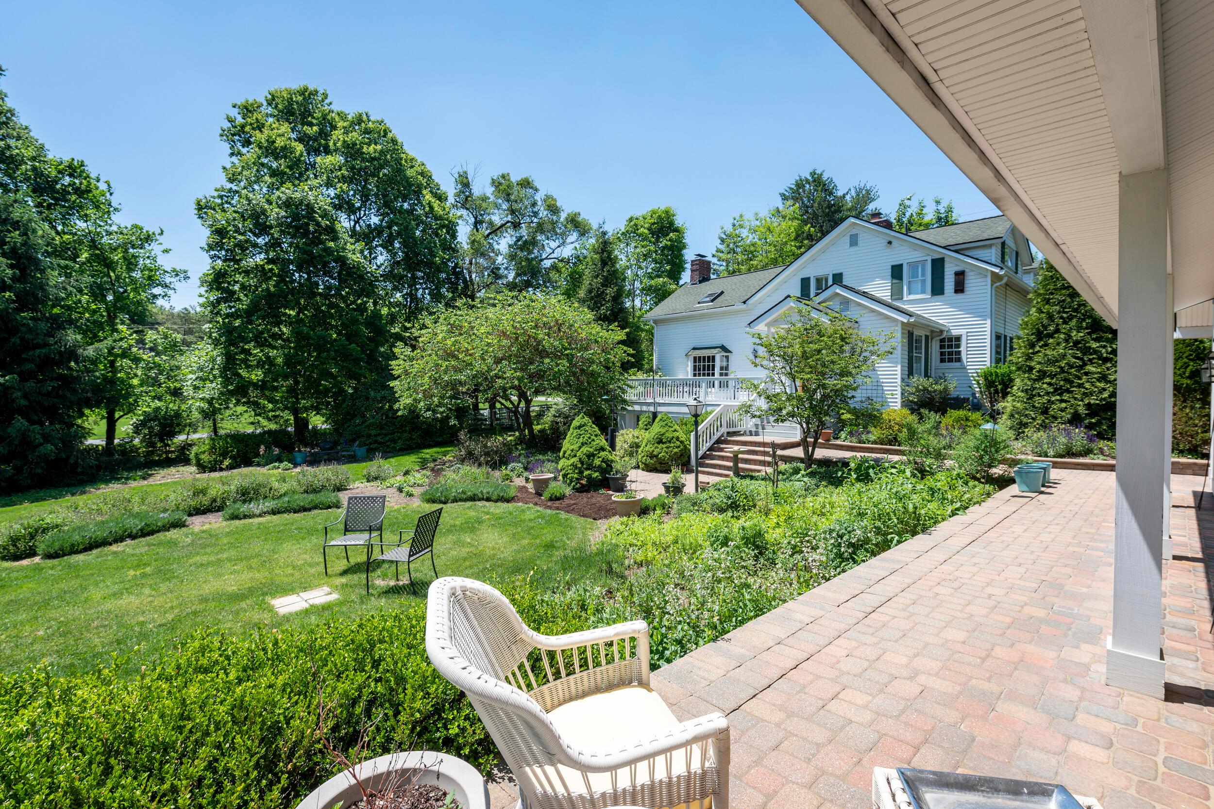 5352 Olentangy River Road Columbus, OH 43235 - Photo 37 of 38