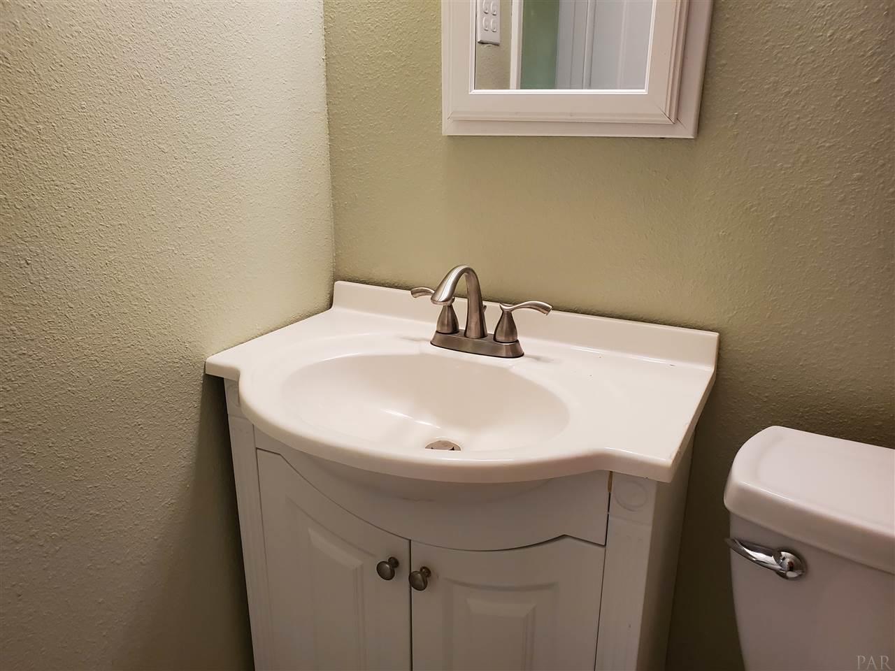 110 Shasta Road Pensacola, FL 32507 - Photo 9 of 12