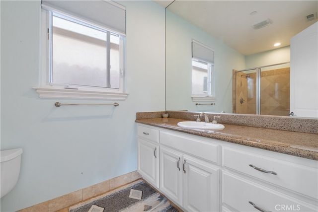 $3,750,000 | 700 Avenue C, Redondo Beach, CA 90277