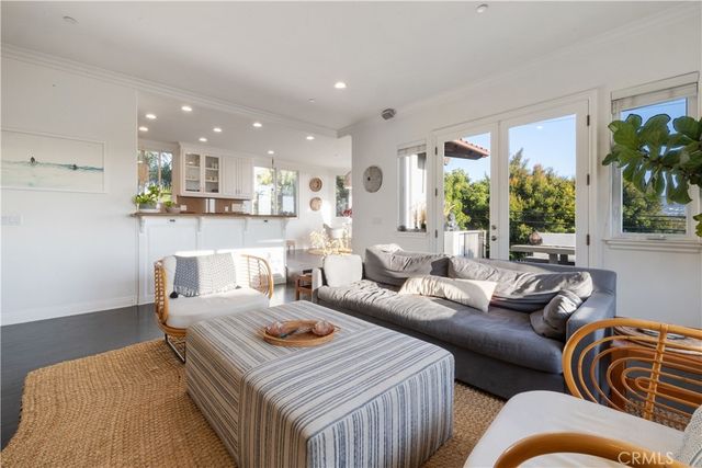 $3,750,000 | 700 Avenue C, Redondo Beach, CA 90277